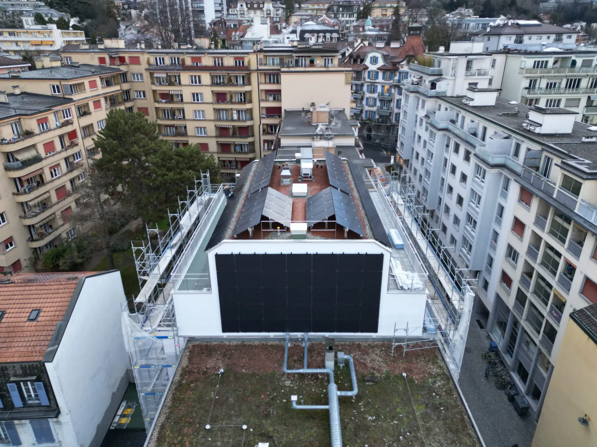 Solexis PV-Fassade pv-concrete Unterkonstruktion gedämmte Fassade WDVS